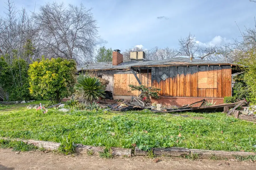 2020 W Olive Avenue, Fresno, CA 93728 - #3