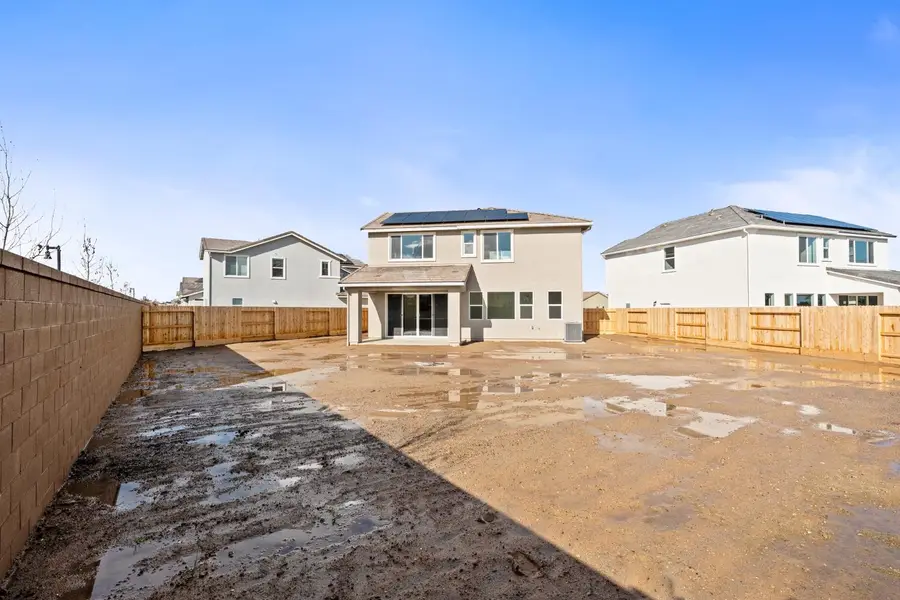 1146 Ponderosa Way W, Madera, CA 93636 - #2