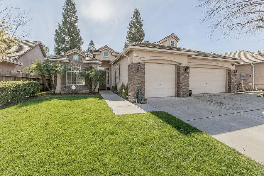 1055 E Hogan Avenue, Fresno, CA 93730 - #2