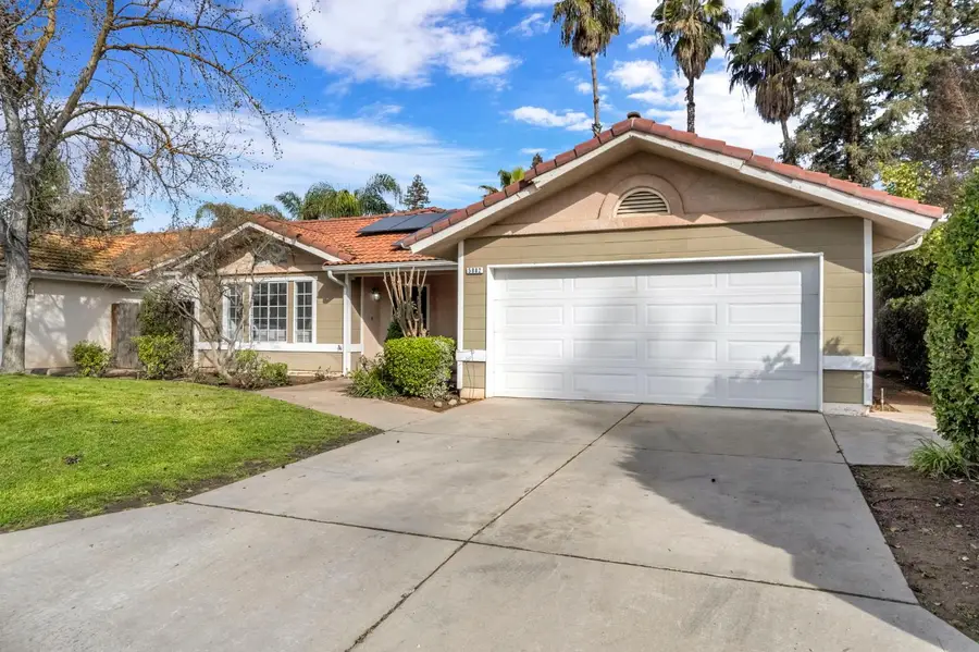 5882 W Fallon Avenue, Fresno, CA 93722 - #3