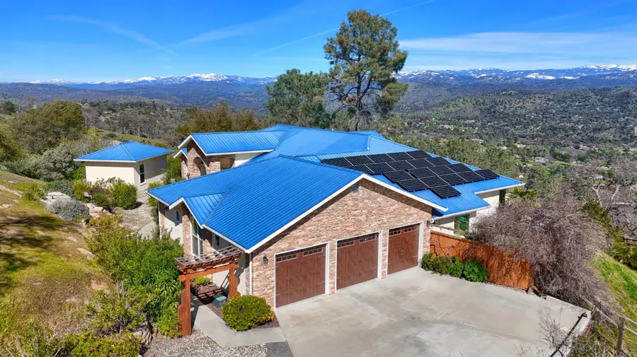 41915 John Muir Drive, Coarsegold, CA 93614 - #2