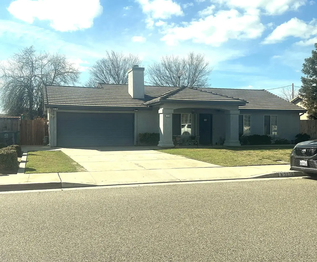 3239 Lee Street, Selma, CA 93662 - #1