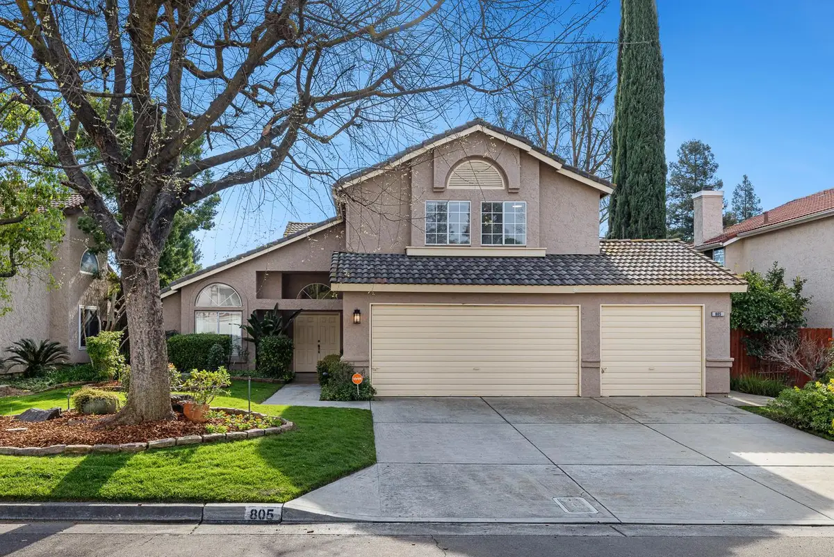 805 E Buckhill Road, Fresno, CA 93720 - #1