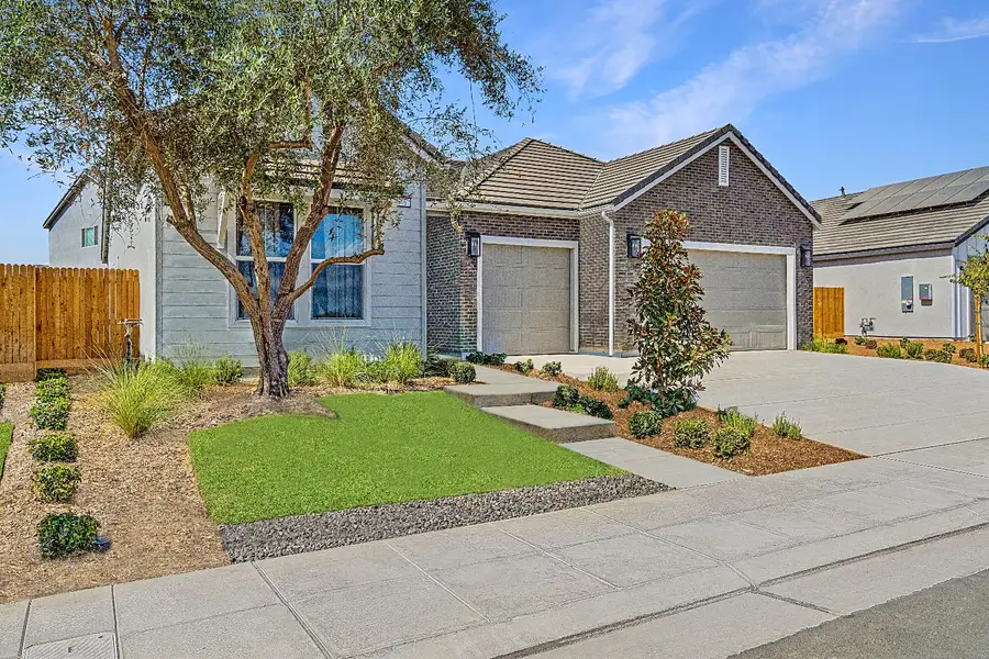 846 Traverse Drive S, Madera, CA 93636 - #2