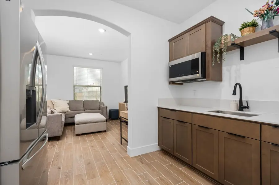 1098 Granite Drive W, Madera, CA 93636 - #3