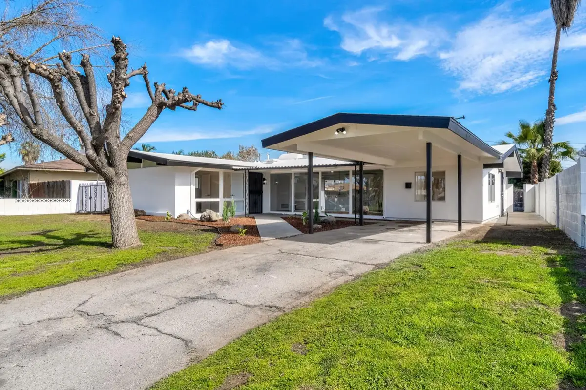 2622 N 2nd Street, Fresno, CA 93703 - #1