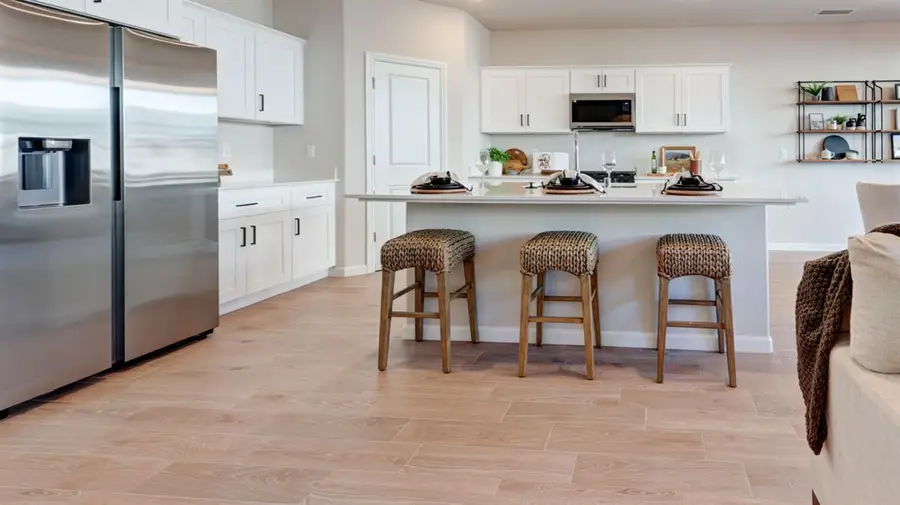 2463 E O'keefe Drive, Fresno, CA 93720 - #3