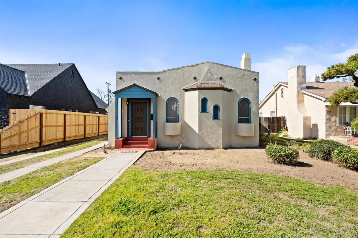 1457 N Poplar Avenue, Fresno, CA 93728 - #1