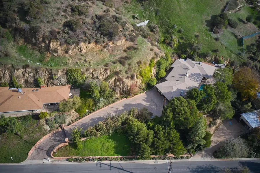 1752 Thurber Place #CA, Burbank, CA 91501 - #3