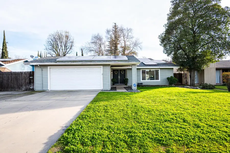 4721 W College Avenue, Visalia, CA 93277 - #3