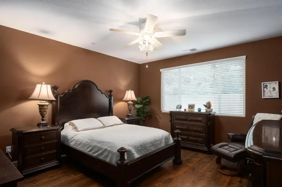 3132 S Kennedy, Visalia, CA 93292 - #3