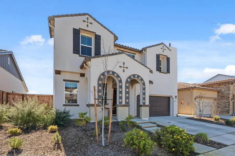 588 Overstone Avenue, Madera, CA 93636 - #3