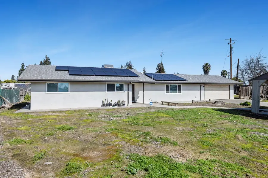 3512 W Normal Avenue, Fresno, CA 93722 - #3