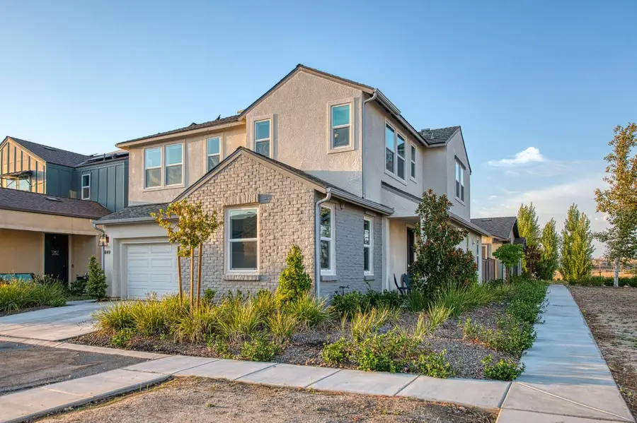 849 Livio Way, Madera, CA 93636 - #2