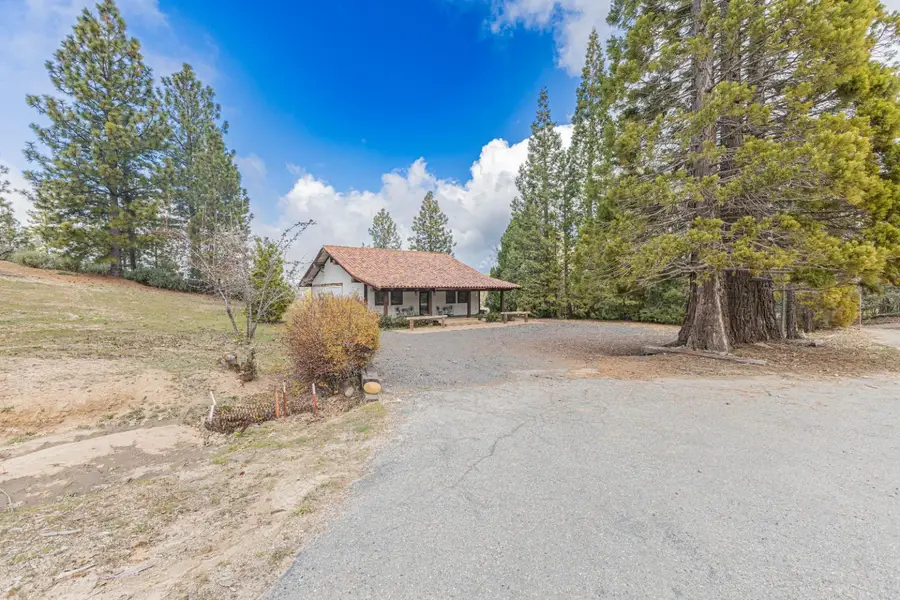41270 Auberry Road, Auberry, CA 93602 - #2