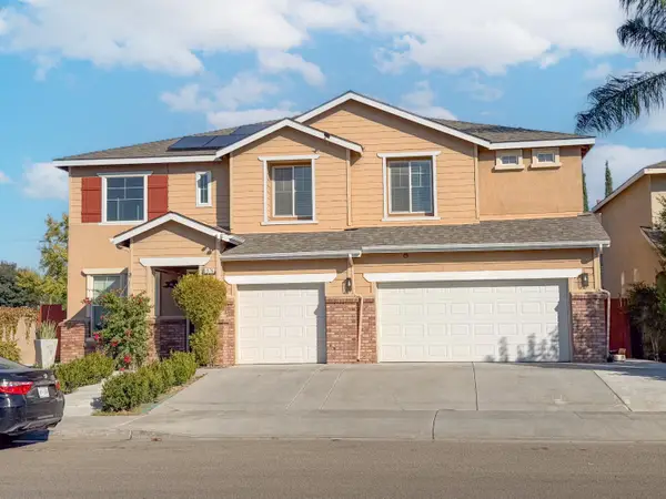 1976 N Belvedere Avenue, Fresno, CA 93722