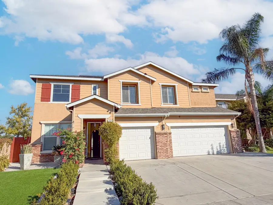 1976 N Belvedere Avenue, Fresno, CA 93722 - #2