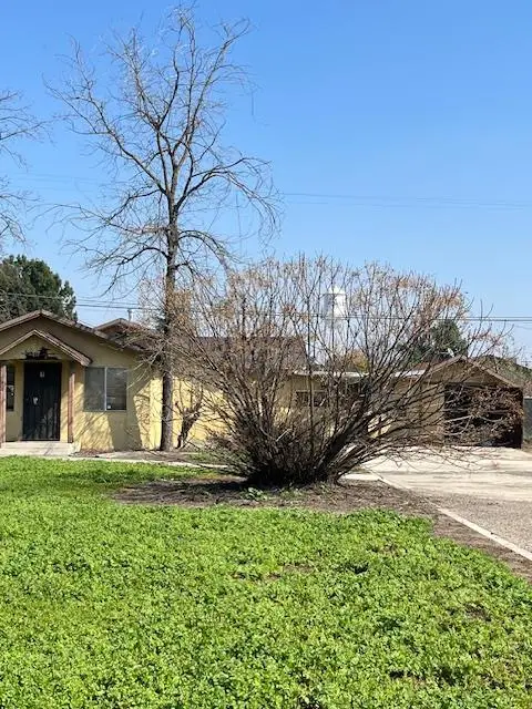 217 S 7th Street, Fowler, CA 93625 - #3