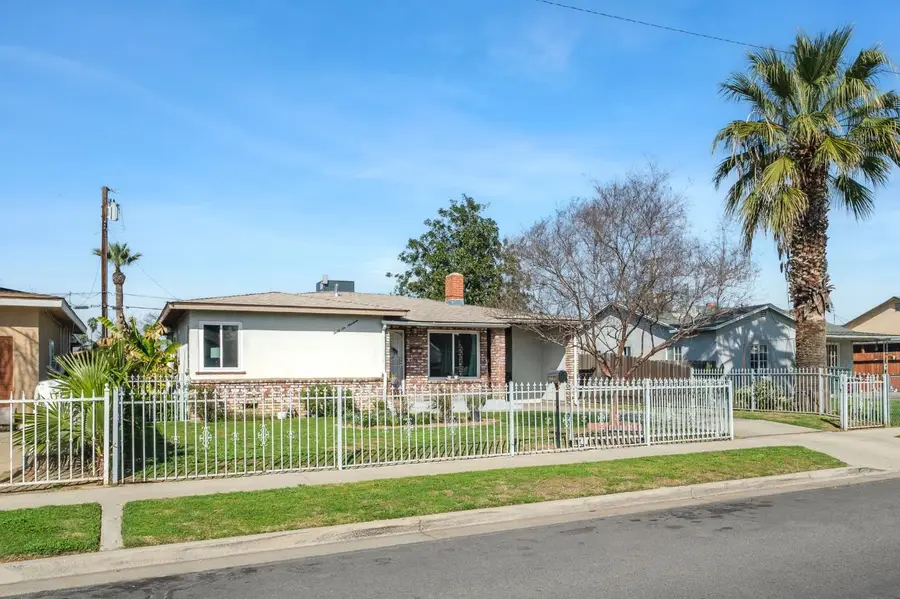 4619 E El Monte Way, Fresno, CA 93702 - #3