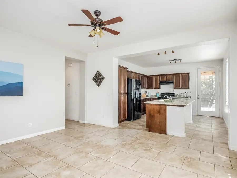 7385 E Garland Avenue, Fresno, CA 93737 - #3