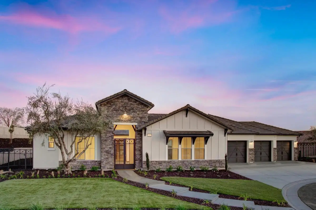 2189 E Strathspey Way, Fresno, CA 93730 - #1