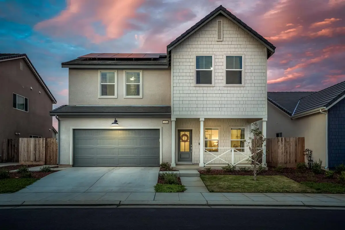 1039 Compass Drive W, Madera, CA 93636 - #1