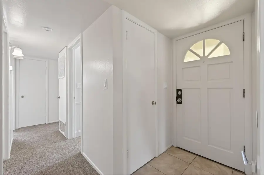 4462 N Van Dyke Avenue, Fresno, CA 93705 - #3