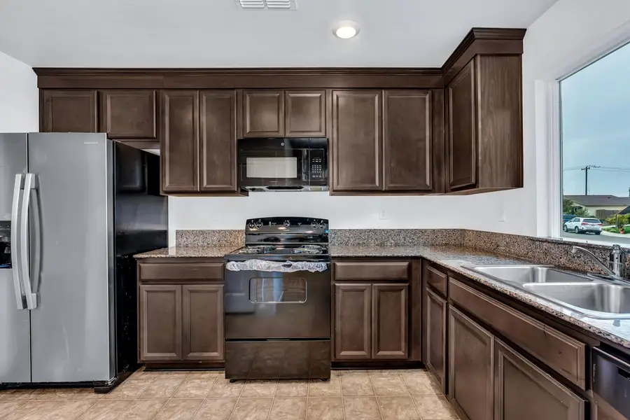 756 Marcelina Court, Merced, CA 95341 - #3