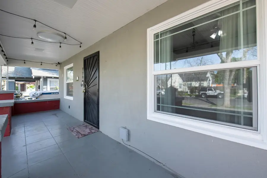 720 N Poplar Avenue, Fresno, CA 93728 - #3
