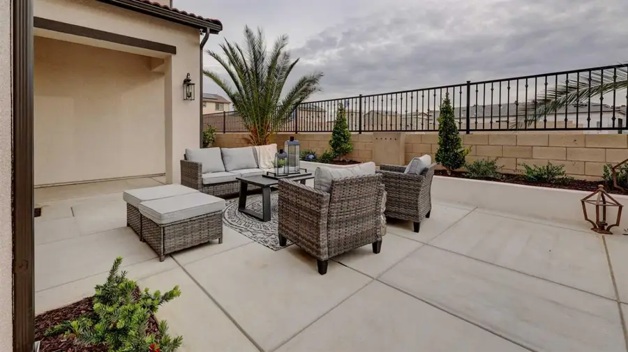 11206 N Via Ravenna Drive, Fresno, CA 93730 - #2