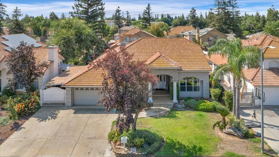 1779 E Niles Avenue, Fresno, CA 93720 - #2