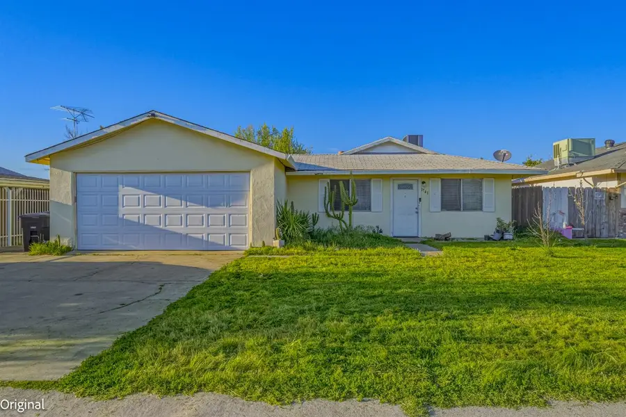 1741 Hickory Avenue, Livingston, CA 95334 - #2