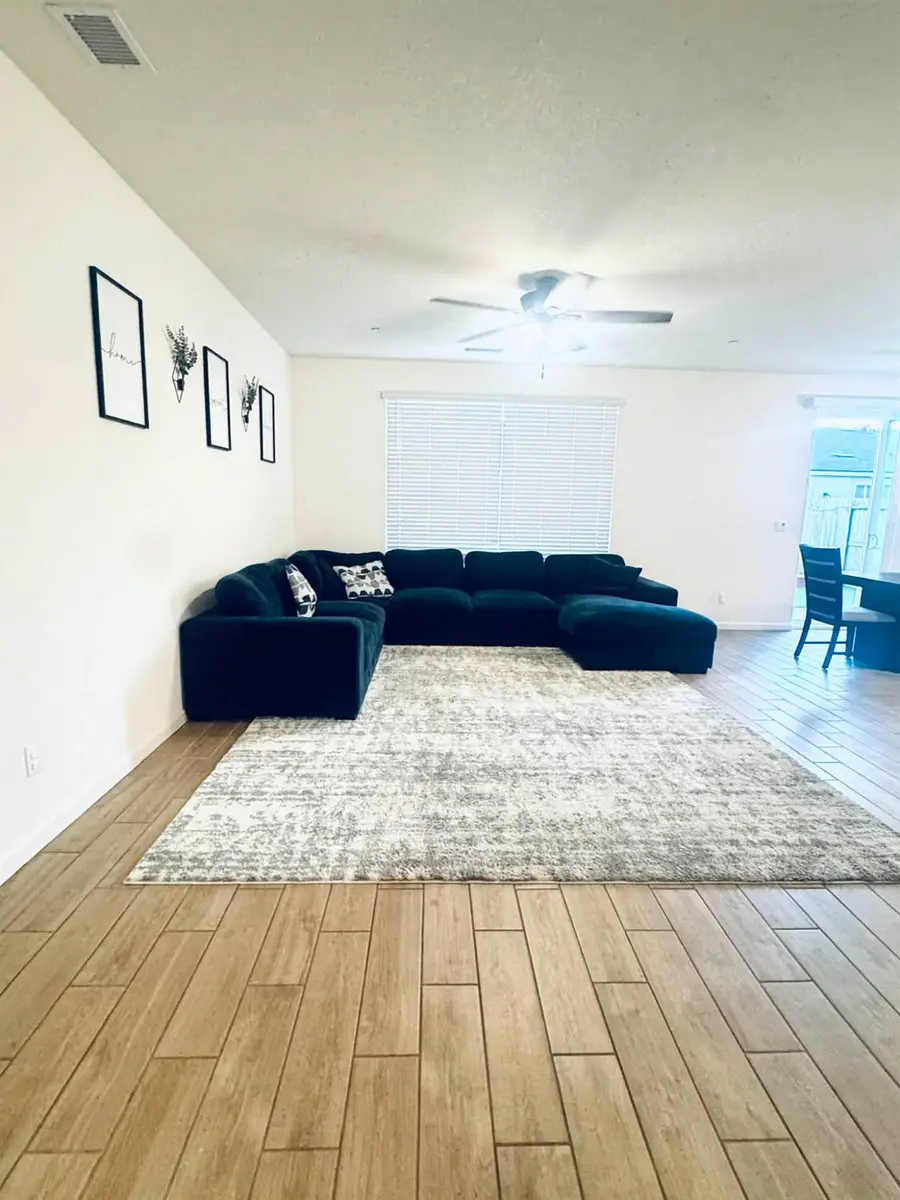 6657 E Home Avenue, Fresno, CA 93727 - #3