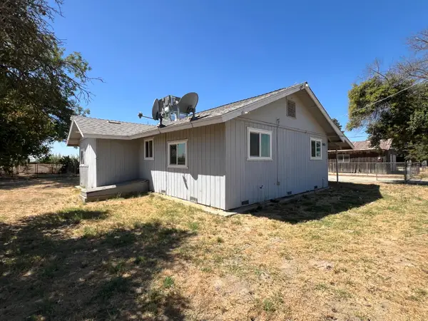 9905 W Shaw Avenue, Fresno, CA 93723