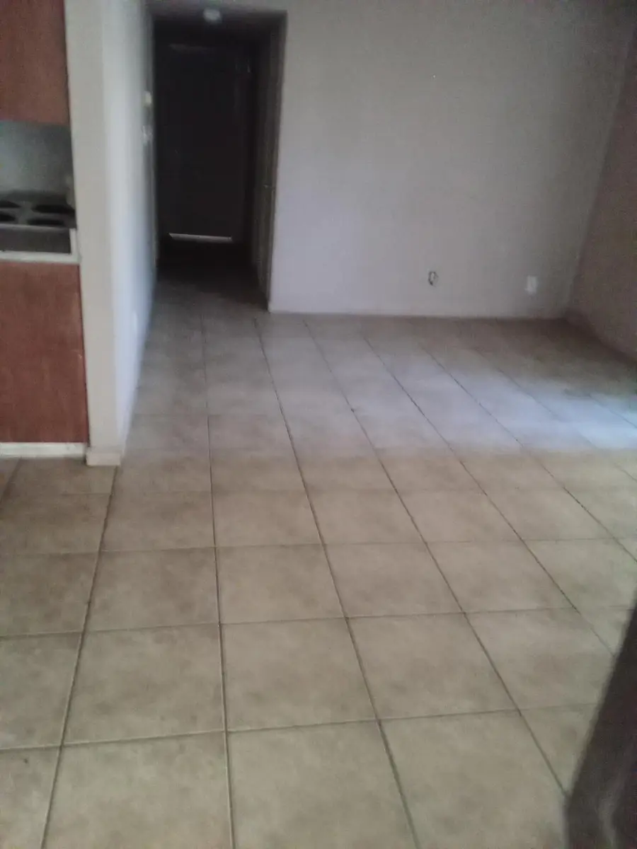 1221 N Peach Avenue #127, Fresno, CA 93727 - #3