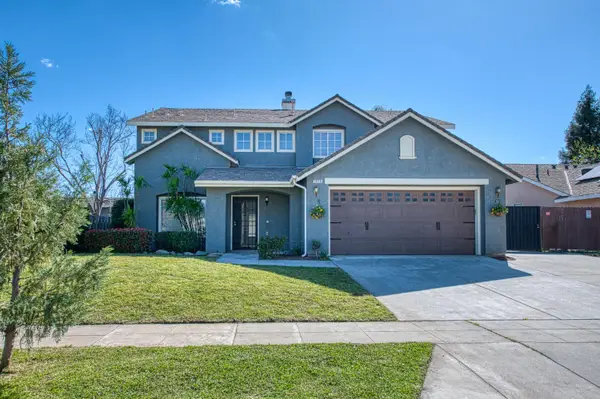 2836 Griffith Avenue, Clovis, CA 93611