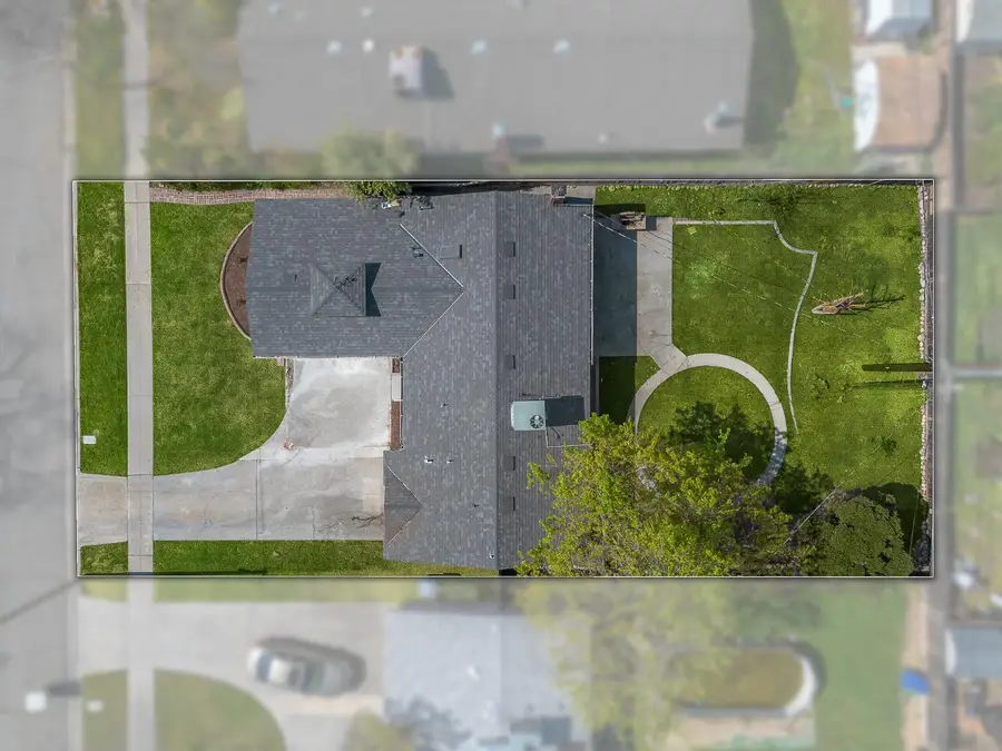 3915 E Holland Avenue, Fresno, CA 93726 - #3