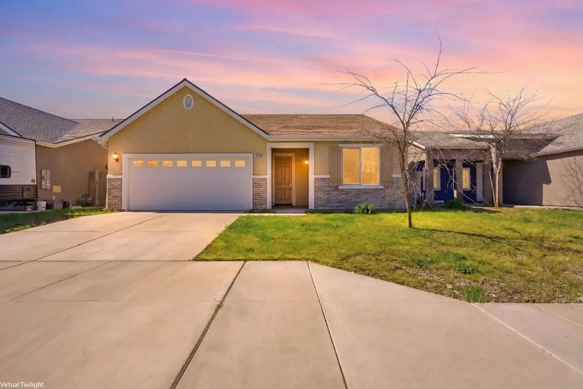 10692 Daisy Way, Armona, CA 93202 - #1