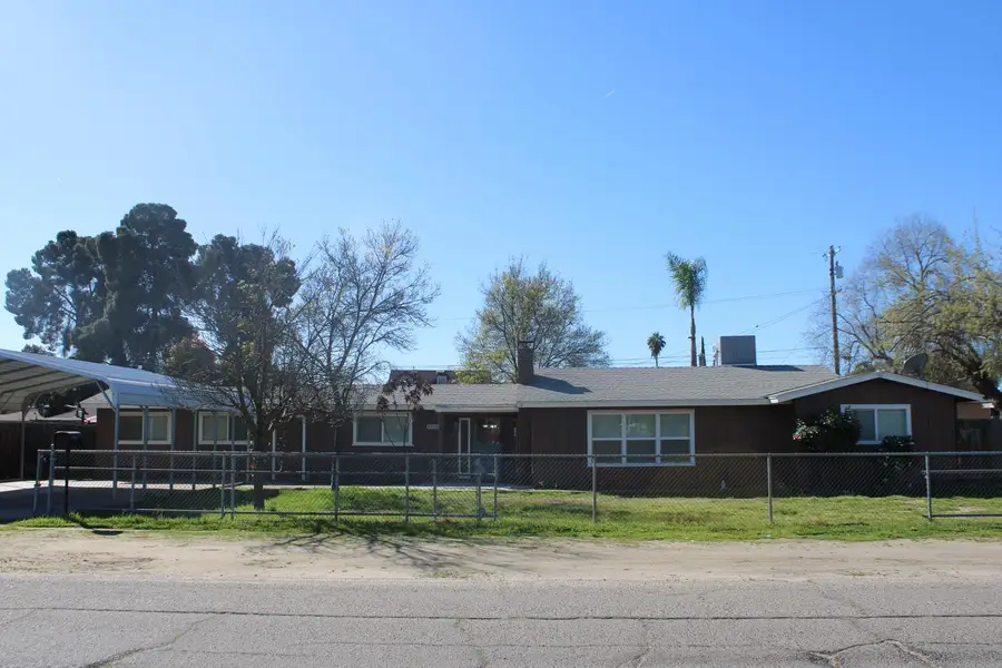 4636 E Cortland Avenue, Fresno, CA 93726 - #2