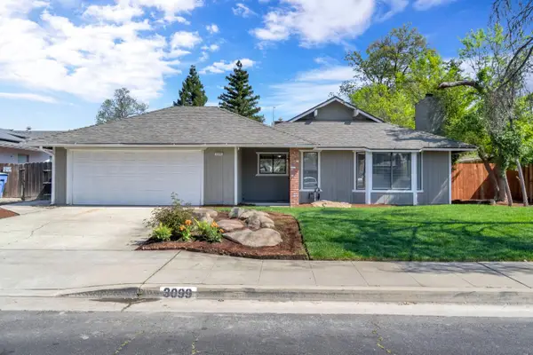 3099 Ezie Avenue, Clovis, CA 93611
