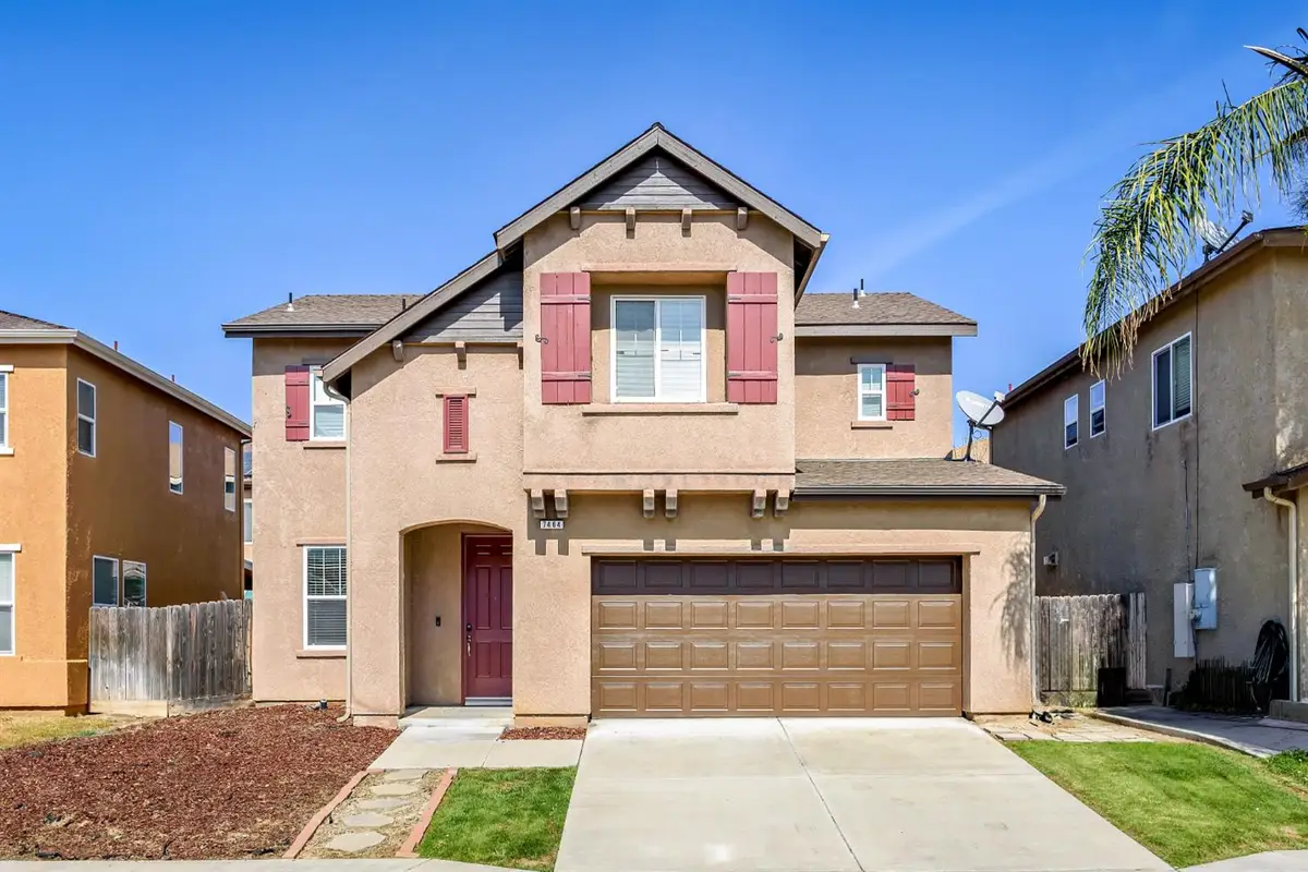 7464 E Robinson Avenue, Fresno, CA 93737 - #1