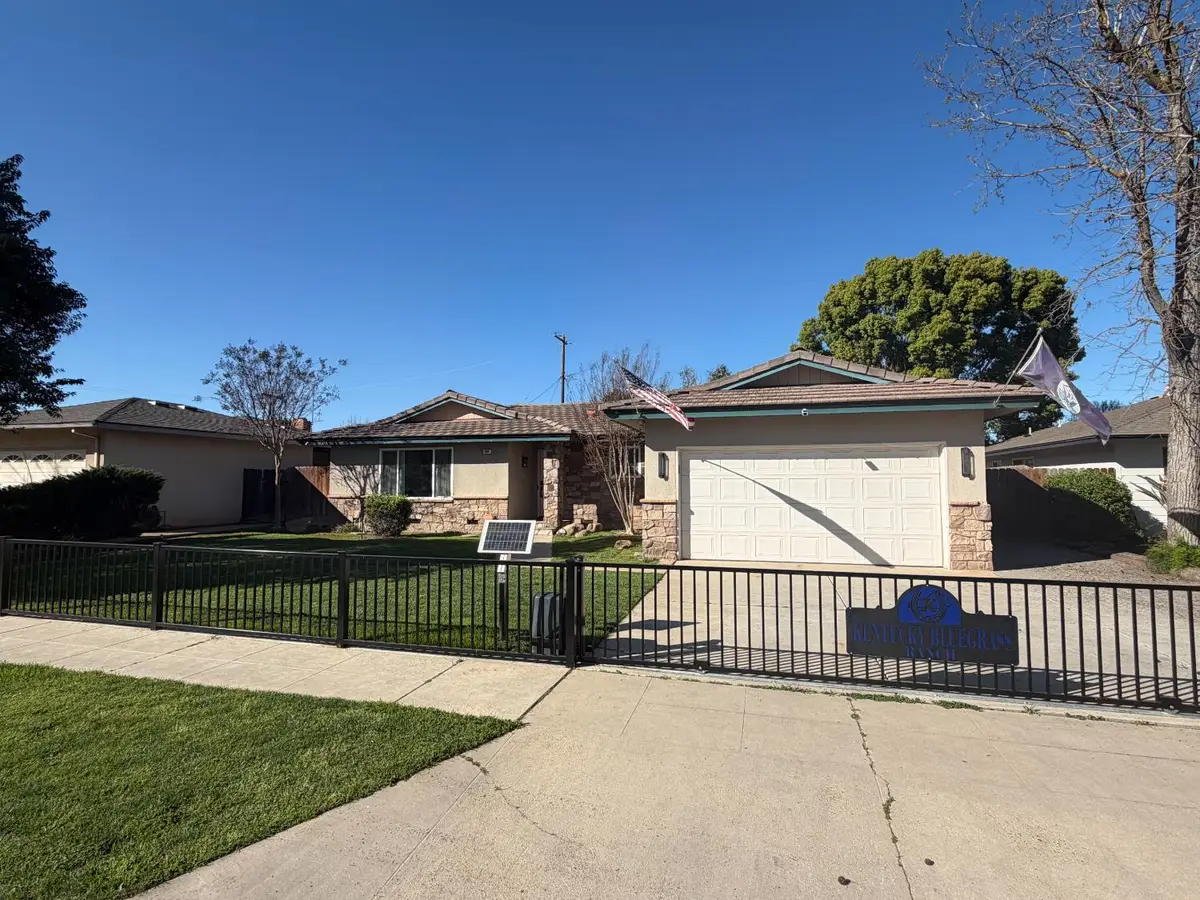 682 E Stuart Avenue, Fresno, CA 93710 - #1