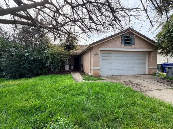 5529 W Norwich Avenue, Fresno, CA 93722