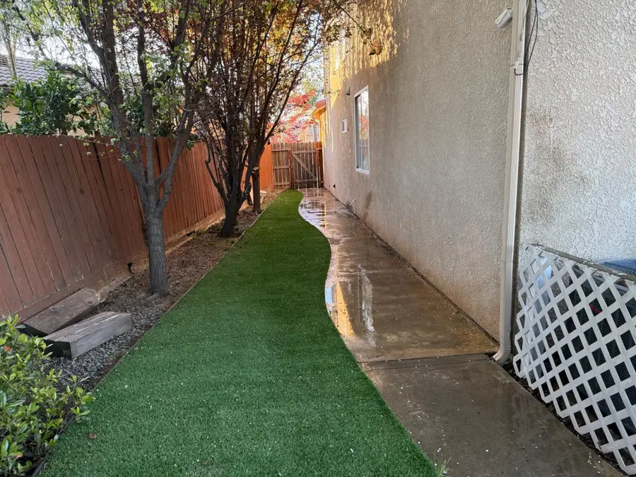9615 N Willey Court, Fresno, CA 93720 - #3