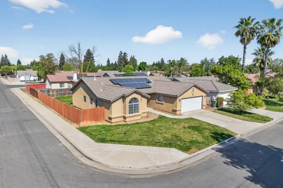 5427 N State Street, Fresno, CA 93722 - #2