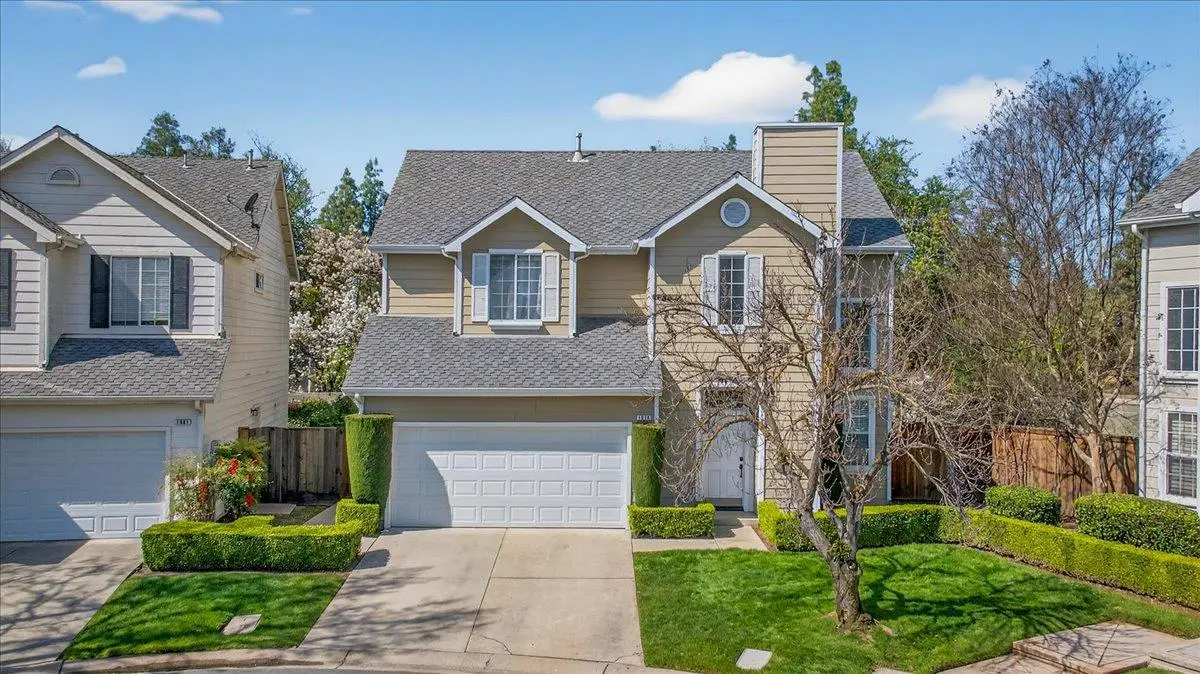 1079 E Monticello Circle, Fresno, CA 93720 - #1