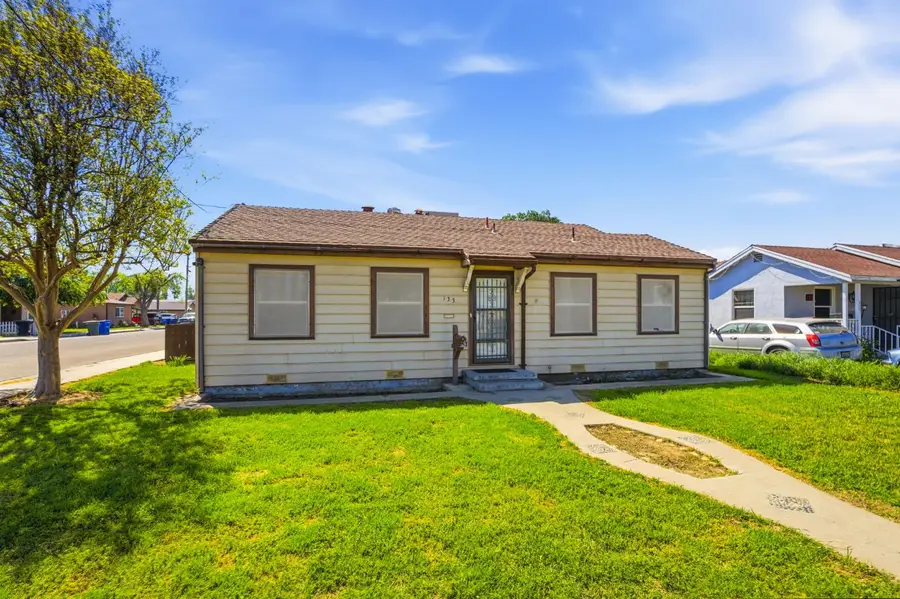 133 Oleander Avenue, Lemoore, CA 93245 - #3