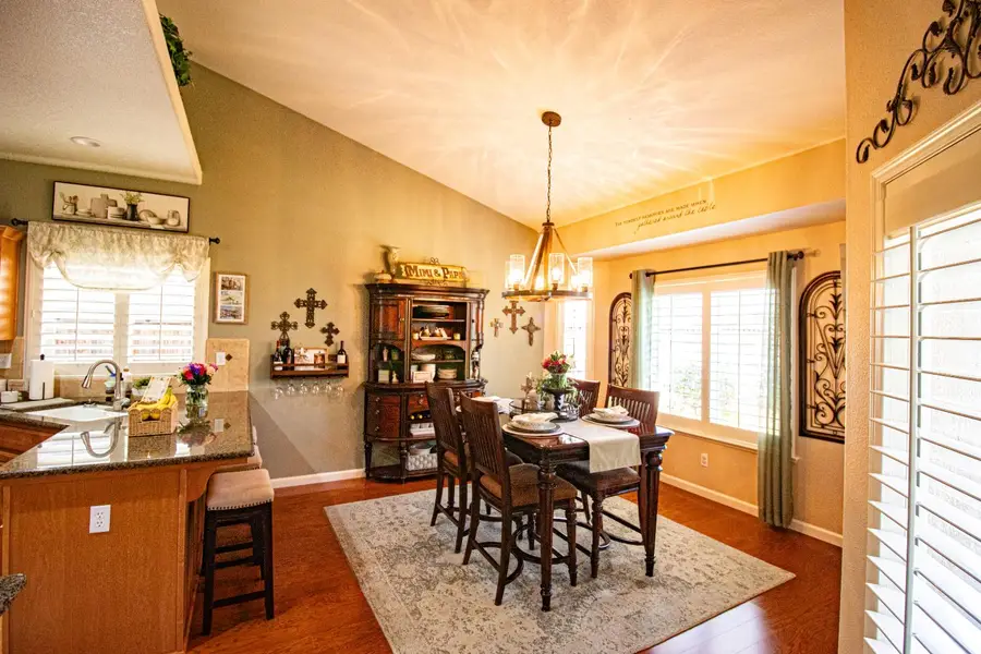 3156 N Arroyo Avenue, Fresno, CA 93727 - #2