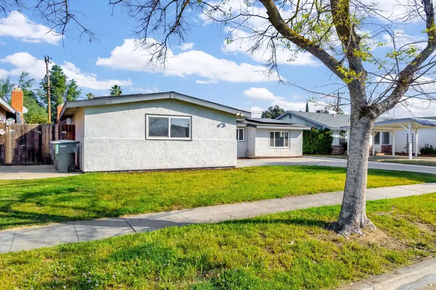 3763 E Swift Avenue, Fresno, CA 93726 - #3