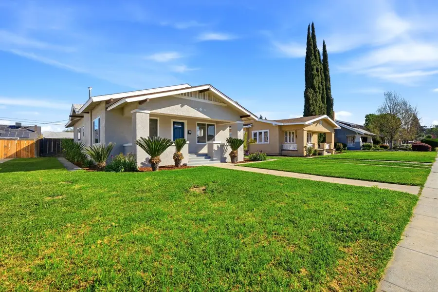 1225 Union Street, Kingsburg, CA 93631 - #3